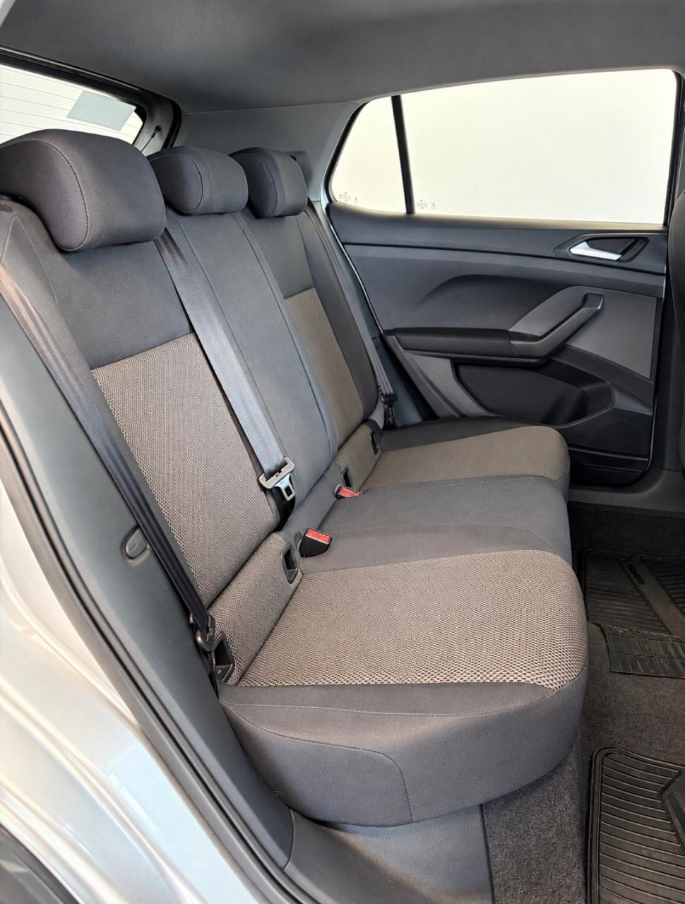 2024 Volkswagen Cross Sport Base